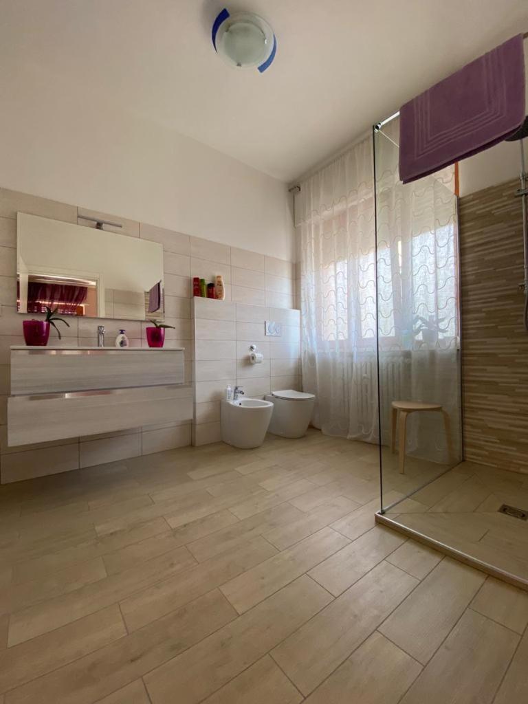 Casa Delle Orchidee Hotel Alba  Phòng bức ảnh