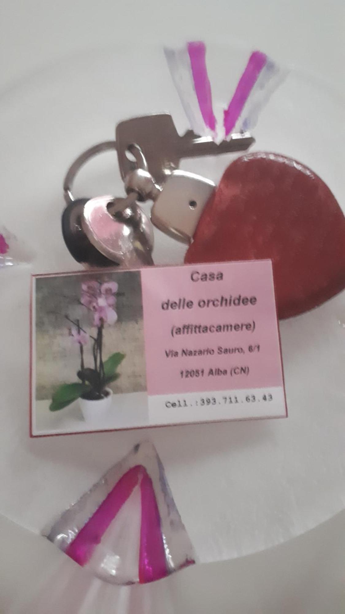 Casa Delle Orchidee Hotel Alba  Phòng bức ảnh
